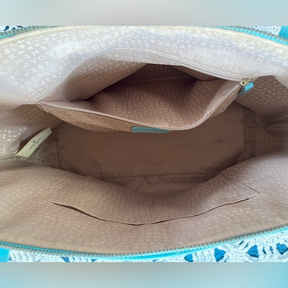 Kate Spade Patent Camilla Large Zippered Tote in Robins Egg Blue GUC - Picture 6 of 11